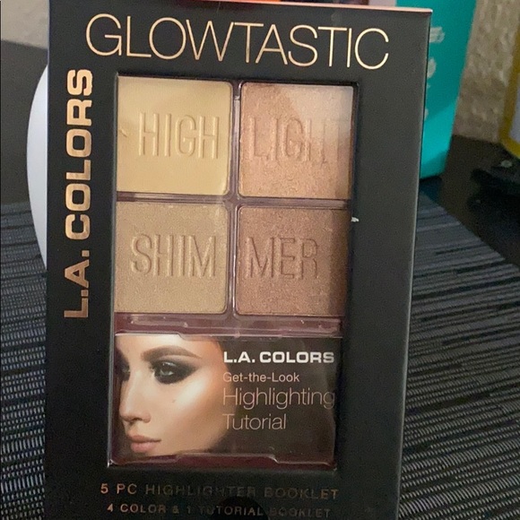 Contour - Picture 5 of 7